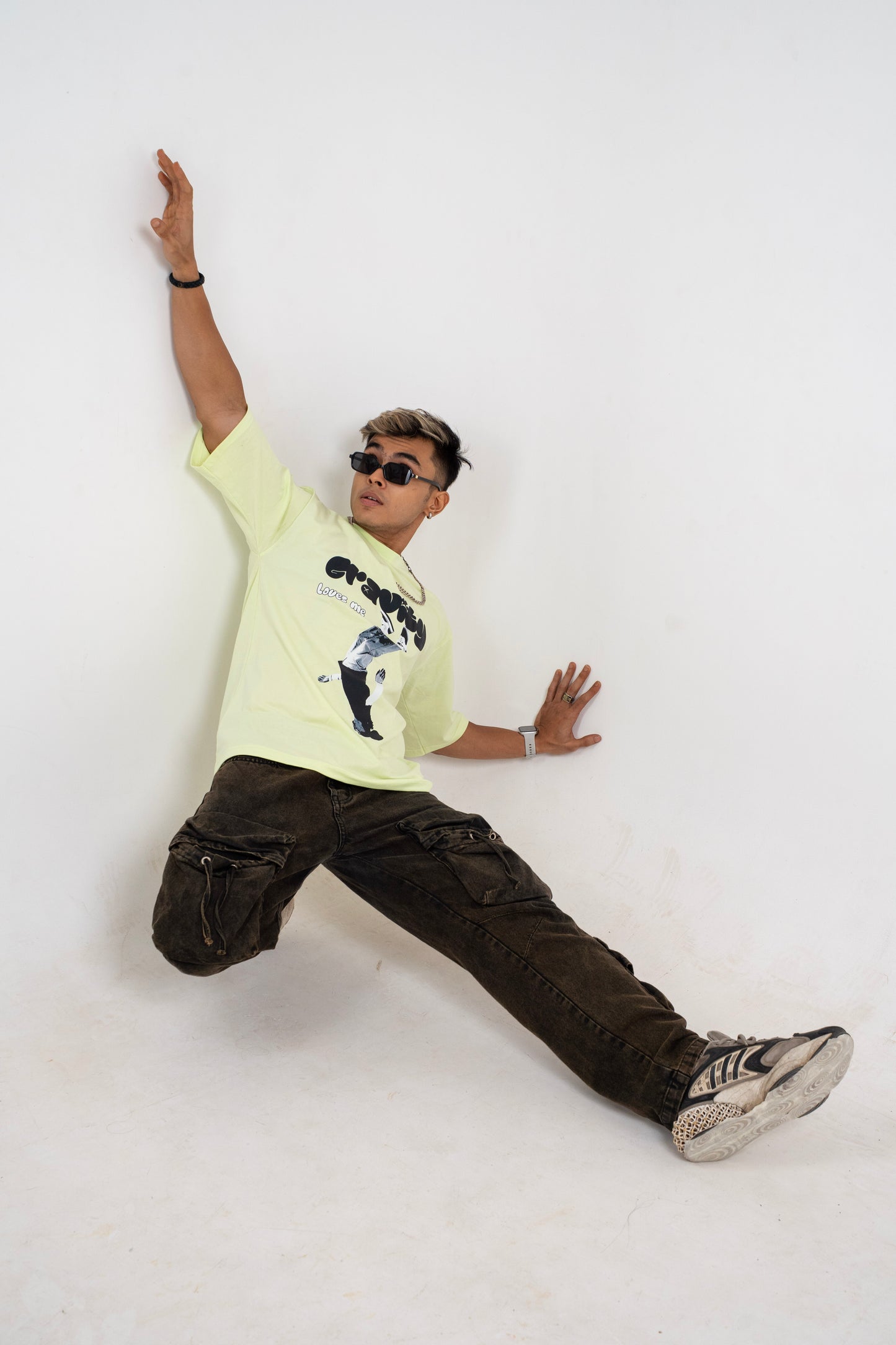 THE GRAVITY TEE- Unbound by Gravity OVERSIZED TSHIRT