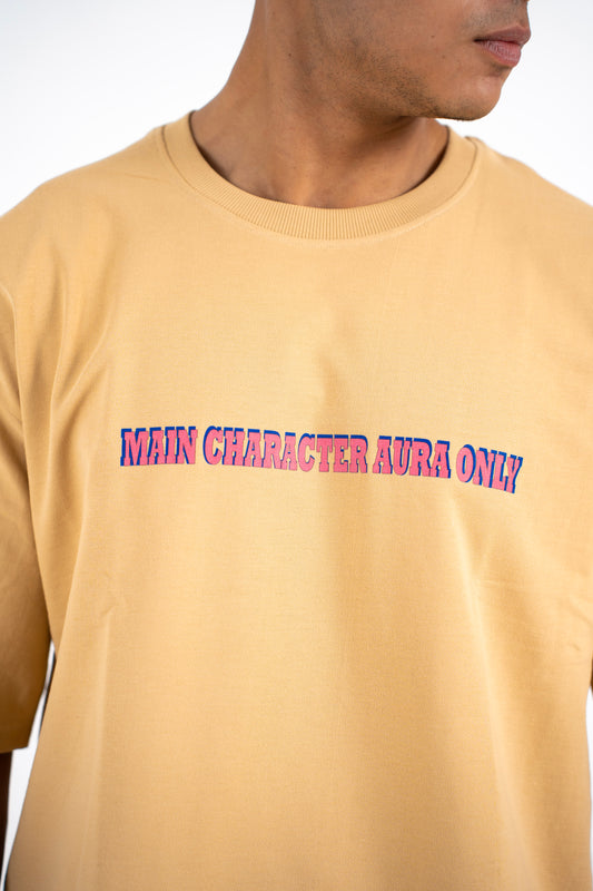 MAIN CHARACTER TEE