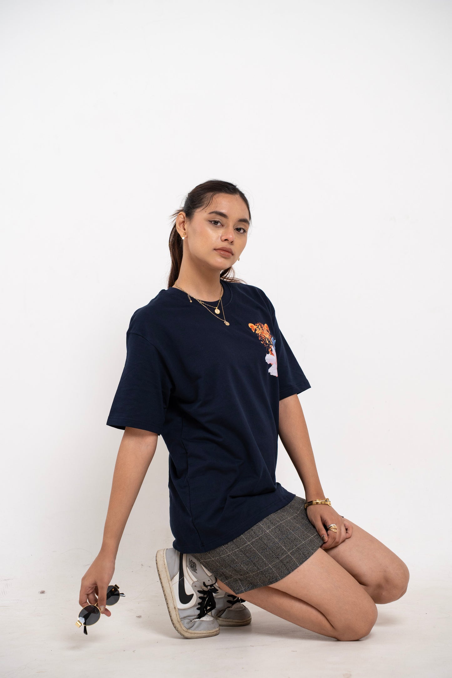 PRETTY WILD OVERSIZED TSHIRT